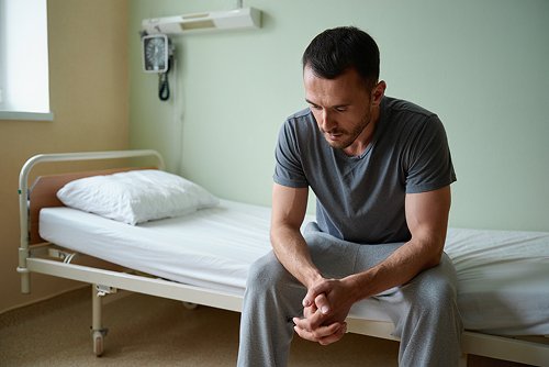 Мужчина в депрессии
